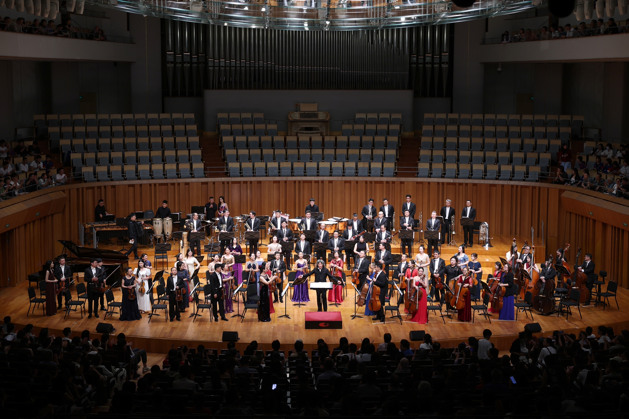 “宛若天籟”中國(guó)電影樂(lè)團(tuán)中外民謠金曲交響音樂(lè)會(huì)在國(guó)家大劇院上演